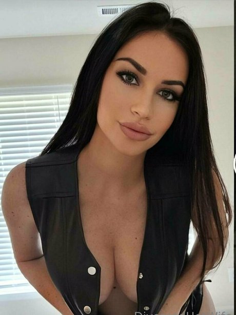 petite slut onlyfans best pics