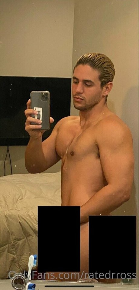 ratedrross adult star img