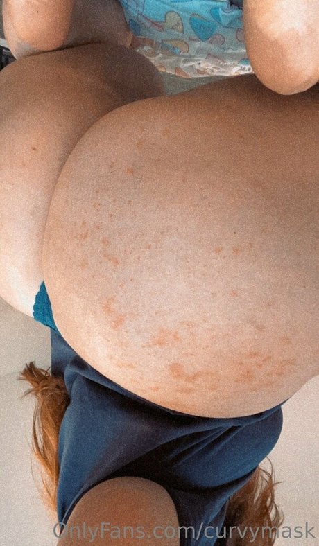 curvymask adult actress pic