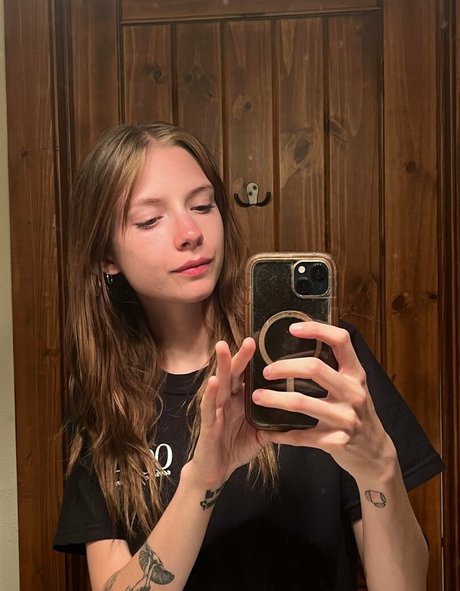 selfie nude onlyfans xxx archive