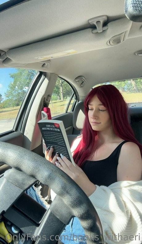 books withaeri sexy star picture