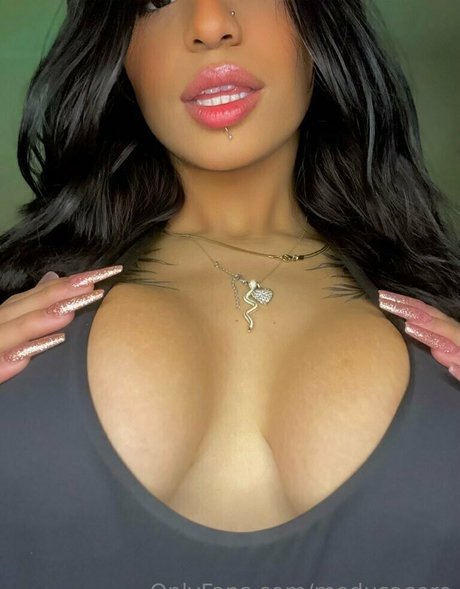 medusacero nude actress image