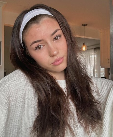 Ava Rose Beaune pornstar erotic picture