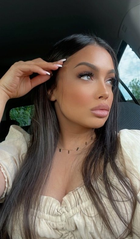 kristinne7777 sexy actress archive