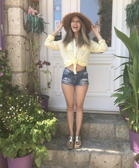 iremsukamber actress archive