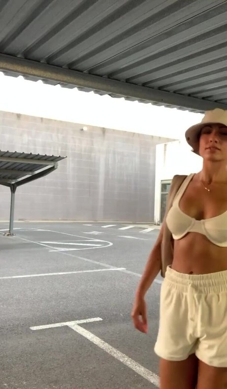 sucking big cock onlyfans sex pics