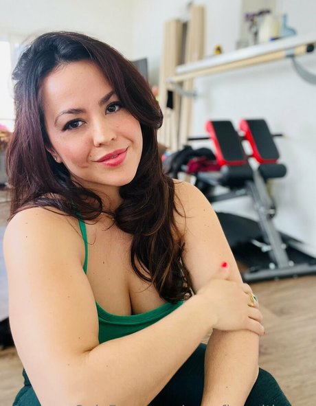 cupofjoewithmoe pornographic star image