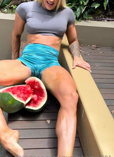 musclebarbie001 star galleries