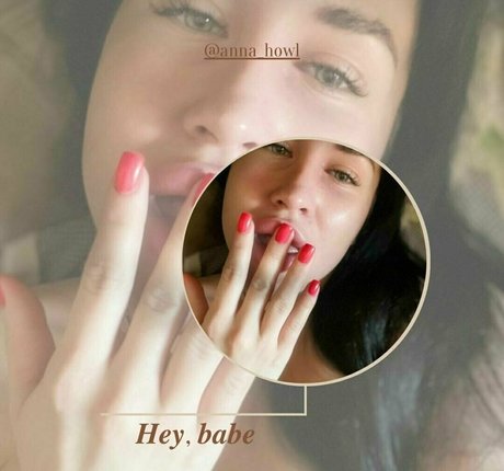 lusty queen model adult picture