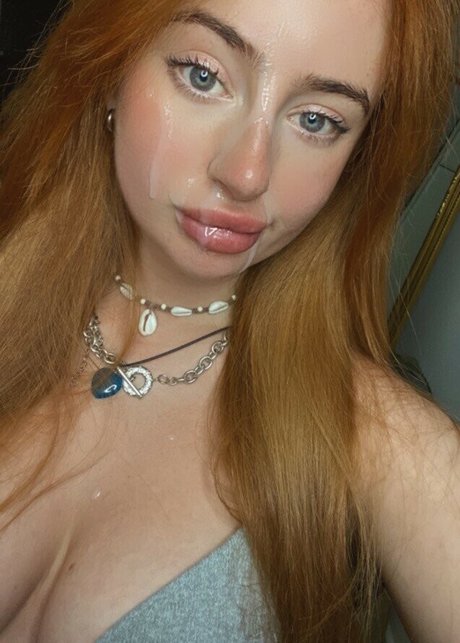 lilymae 01 naked model img