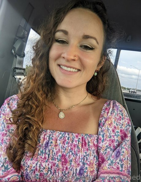 sweetanduntamed beautiful pornstar img