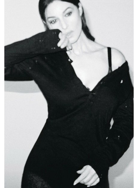 Monica Bellucci beautiful pornstar archive