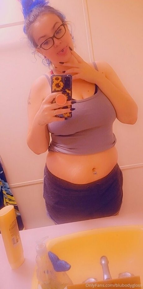 frottage onlyfans beautiful naked image