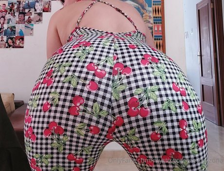 mysticpotenteydulzona model hot photo