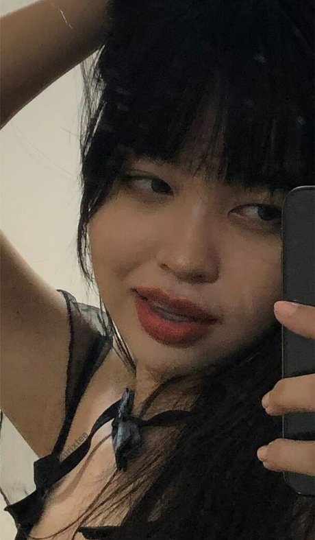 Kurixtee star sex photo