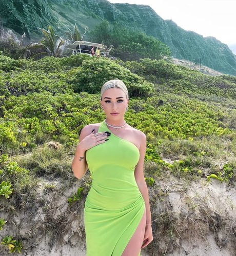 big ass onlyfans beautiful nude galleries