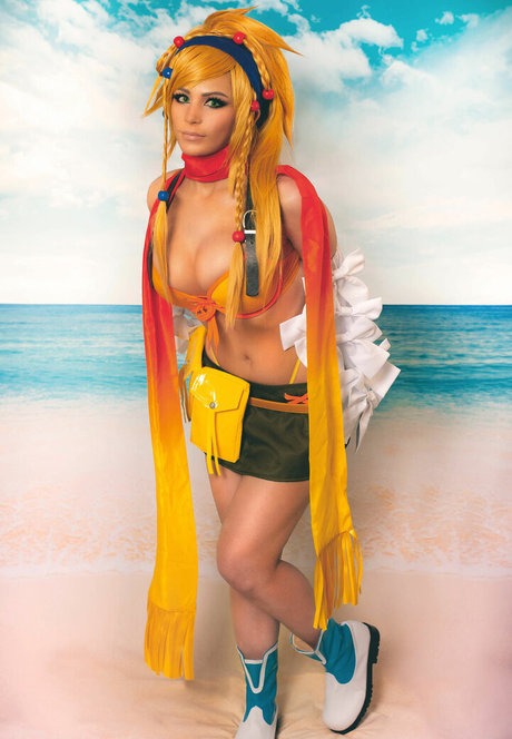 Danielle Baloo pornstar erotic pics