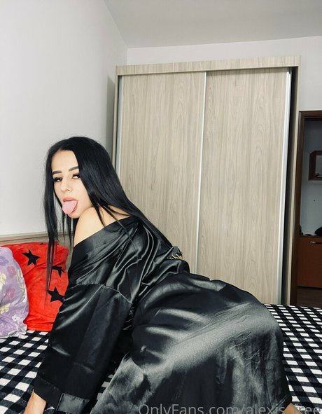 alexis free model porn pictures