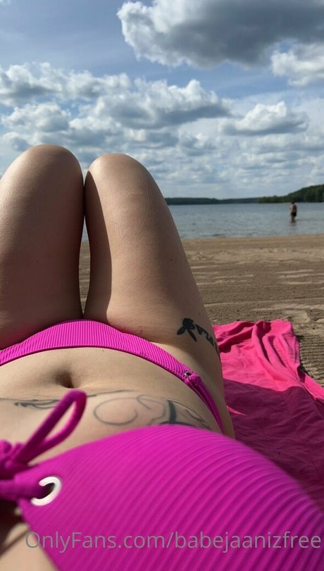 babejaanizfree exclusive model images