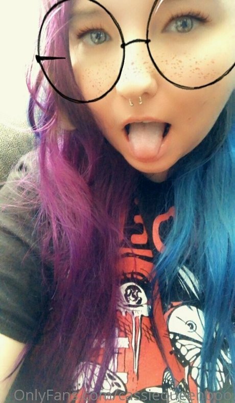 cassiequeenboo sexy actress pic