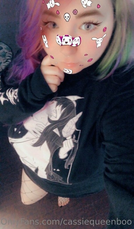 cassiequeenboo star beautiful pics