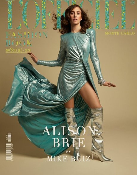 Alison Brie erotic pornstar images