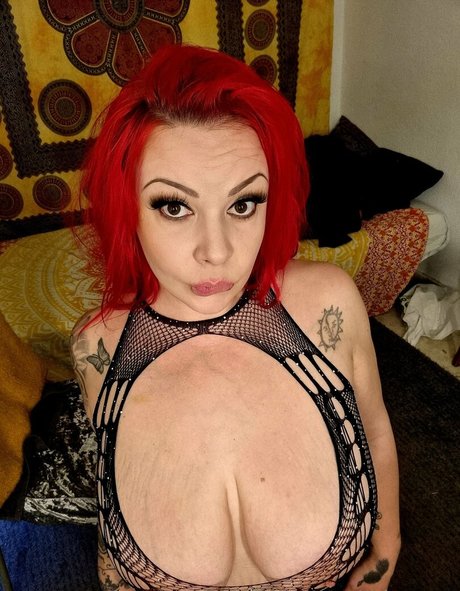 mingnaa naked actress photo