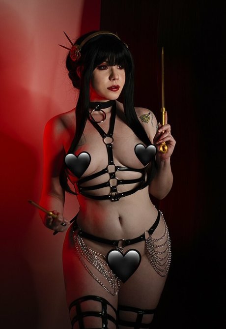 Kahsanoni star hot images