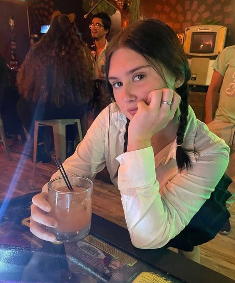 feet slave onlyfans sexy pic