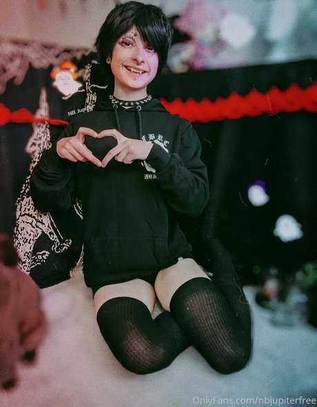 enbyjupiterfree xxx model pics