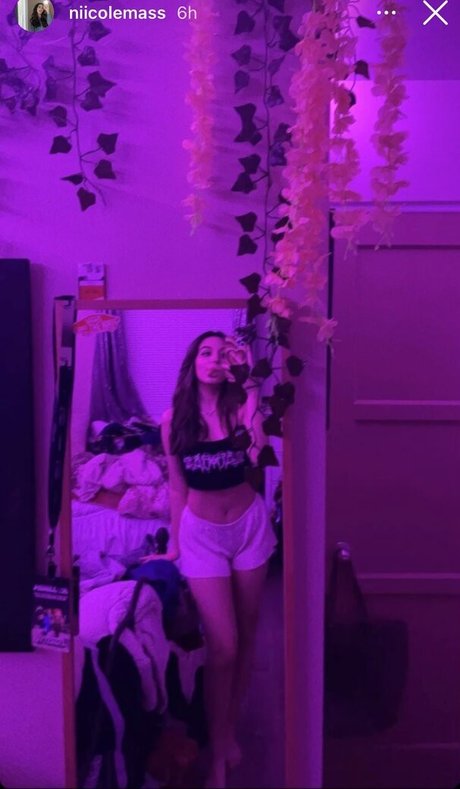 blonde natural onlyfans nudes gallery