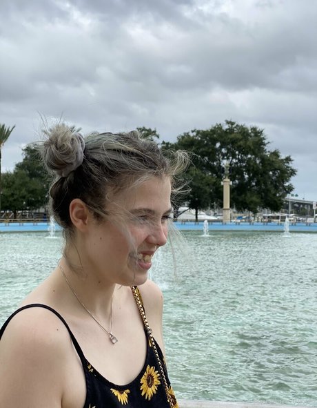 teacher milf onlyfans art nude pics