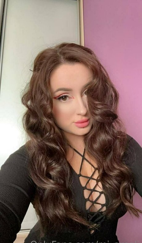 mi ameli model hd pic