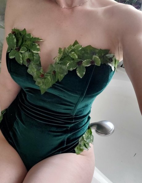 tattooed onlyfans beautiful picture