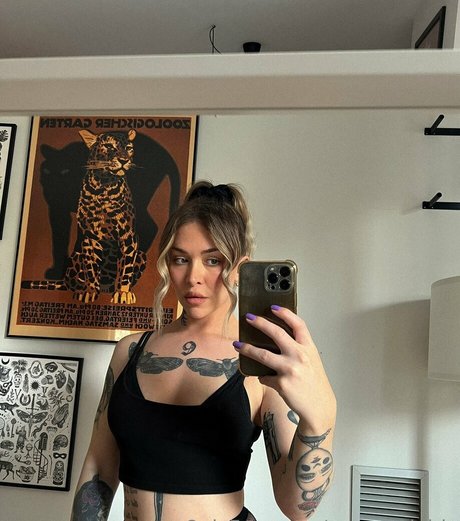 yesangelgirlx pornstar adult images