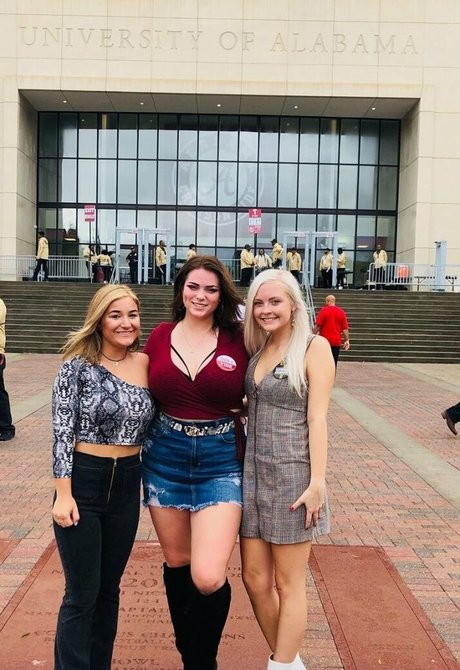 cute ladyboy onlyfans free xxx pics