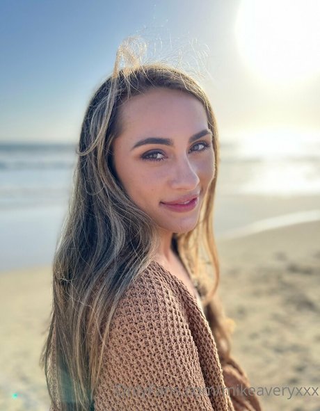 mikeaveryxxx nice pornstar gallery