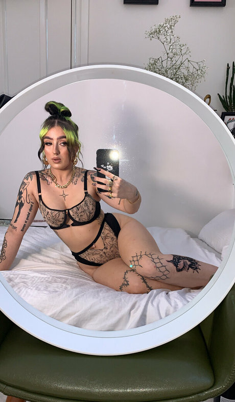 mirror onlyfans porno galleries