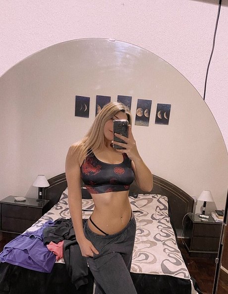 Yami Sanchez model adult pics