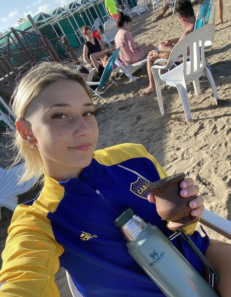 Yami Sanchez nudes model photos