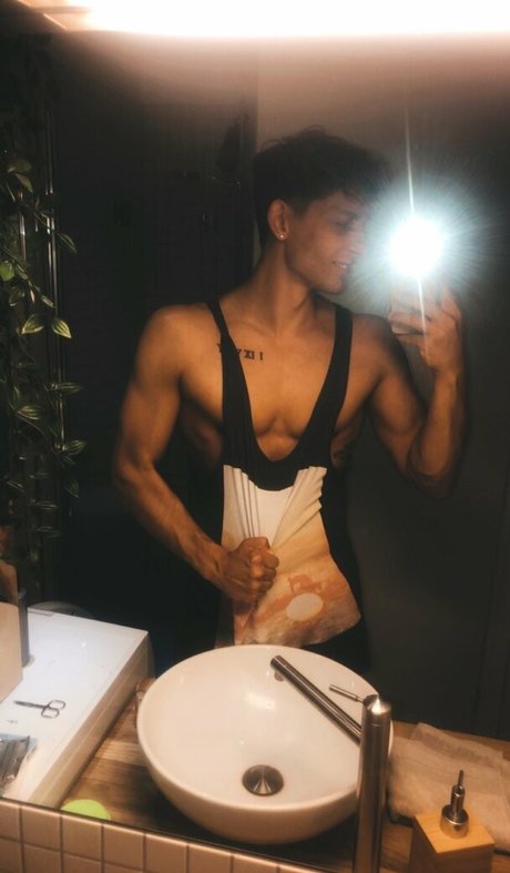 battyboyfree nude star galleries