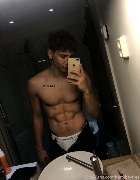 battyboyfree star porn pictures