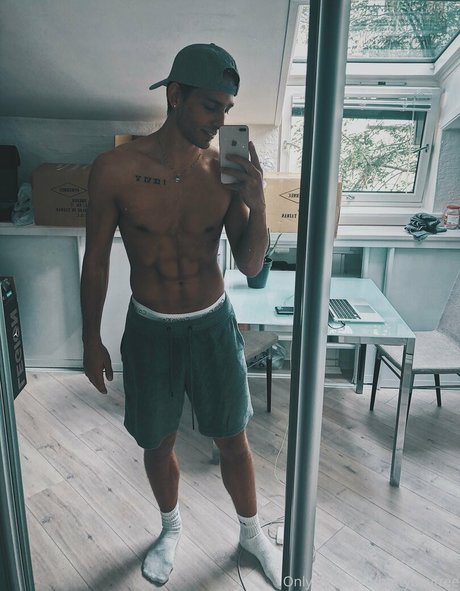 battyboyfree sex star images