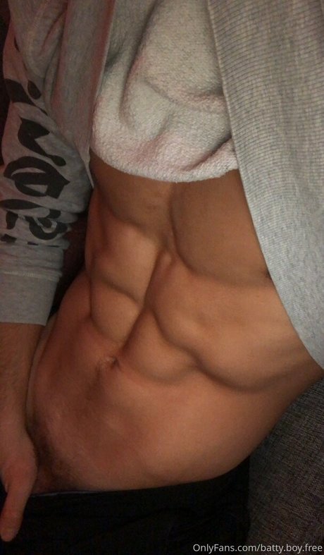 battyboyfree free model pics