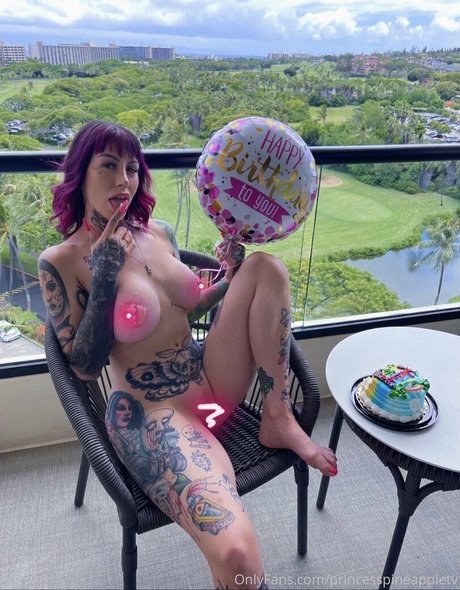 plus size onlyfans top photos