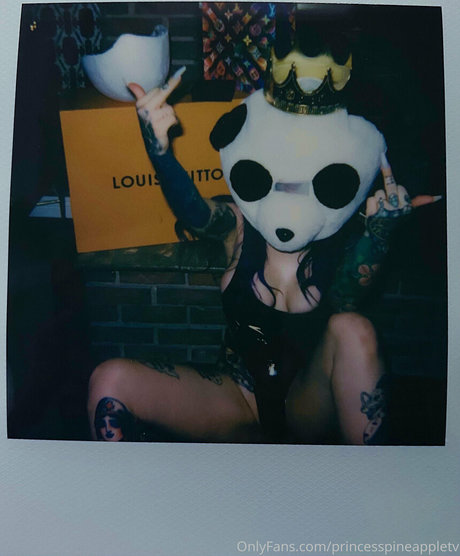 sexy ladyboy onlyfans porno picture