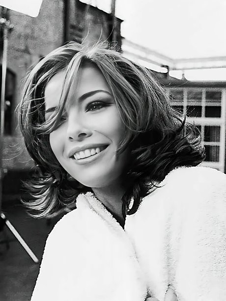 Regiane Alves Profile Pic