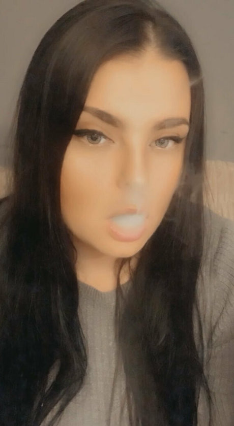 skinny redhead onlyfans pretty picture