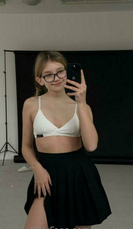 mia lolly pornstar free pic