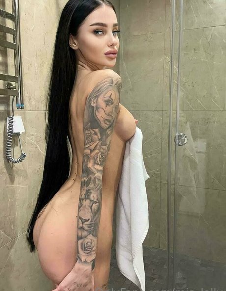 mia lolly pornographic star pics